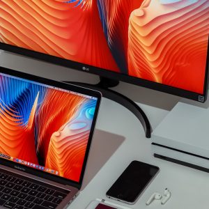 Ultra HD 2K Streaming Autofocus Webcam
